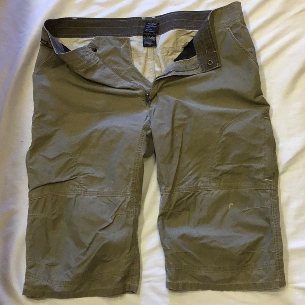 Men’s Kuhl dry shorts